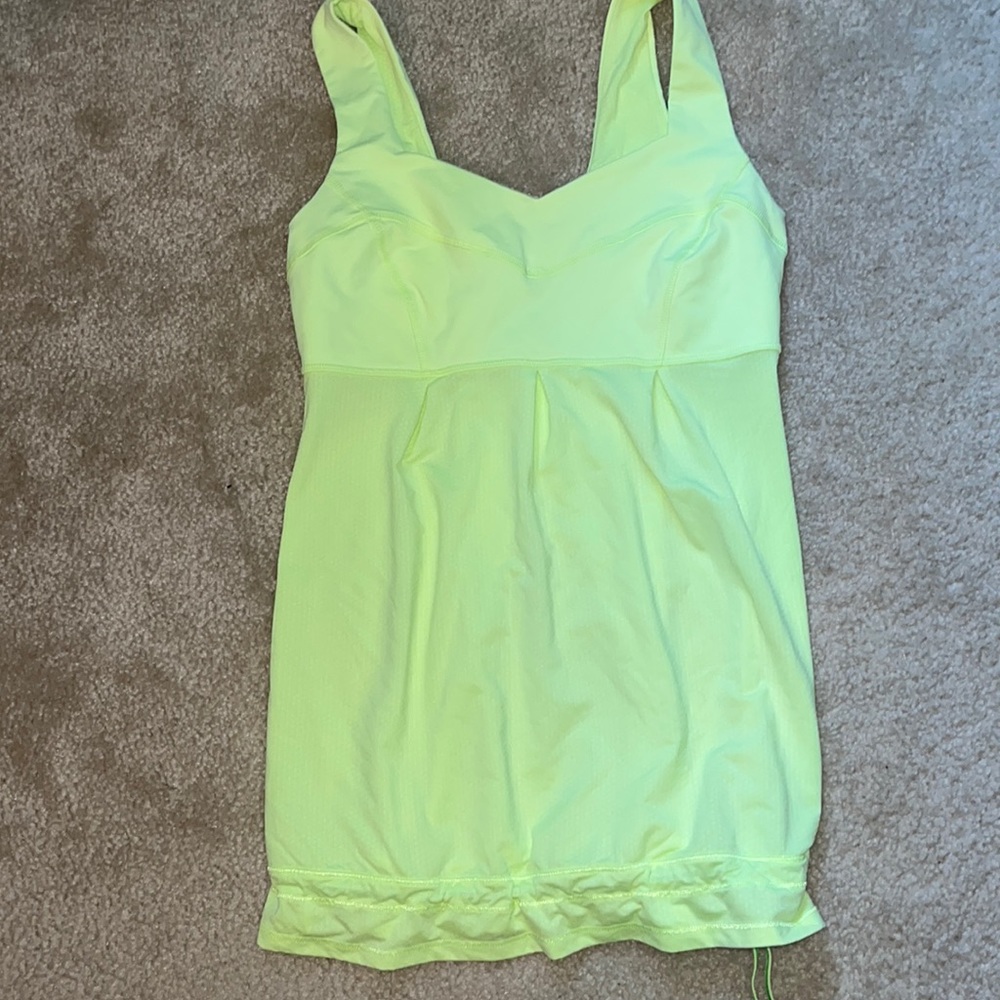 lululemon tank top